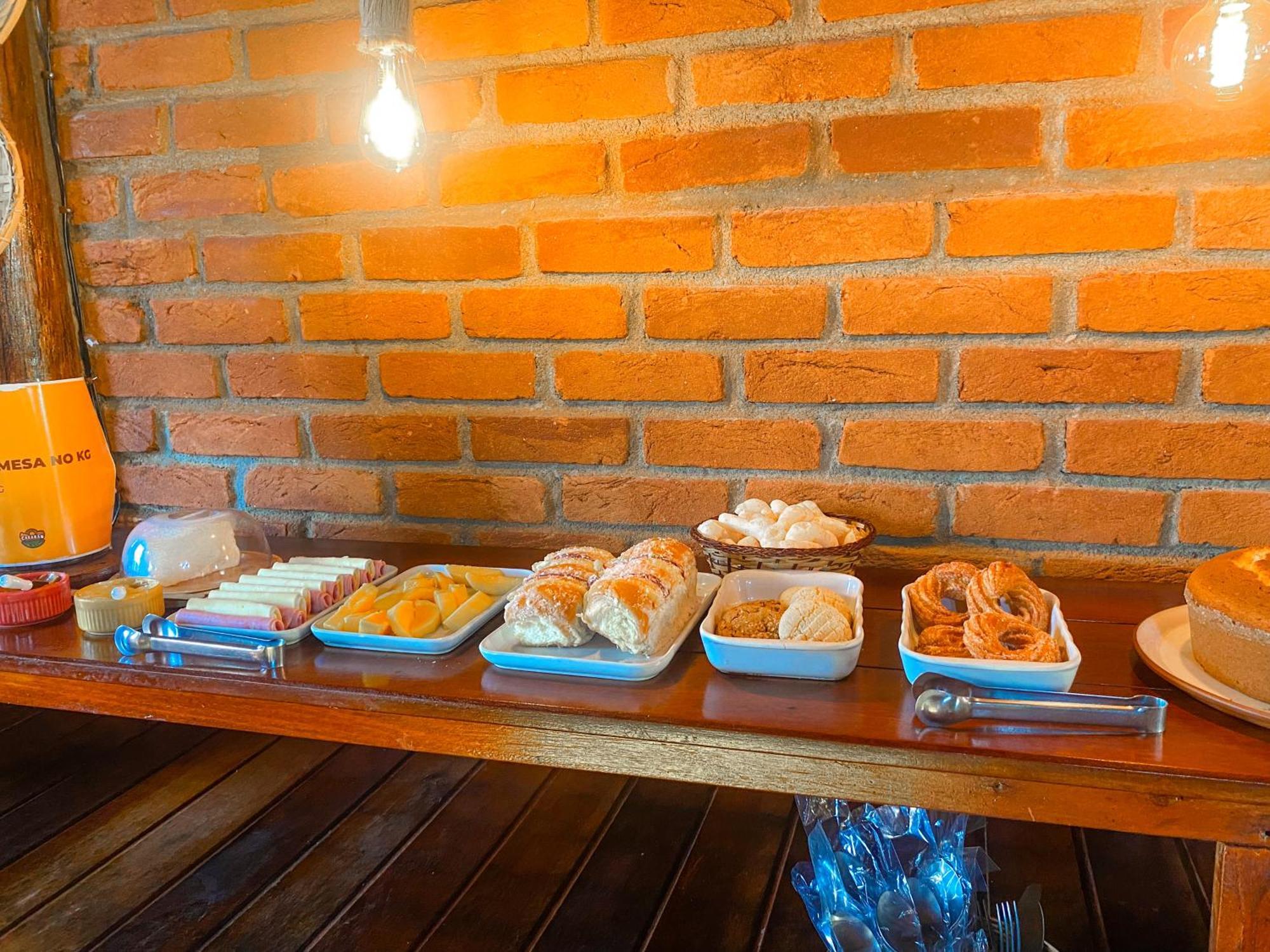 Pousada E Restaurante Casarao Passa Quatro Εξωτερικό φωτογραφία
