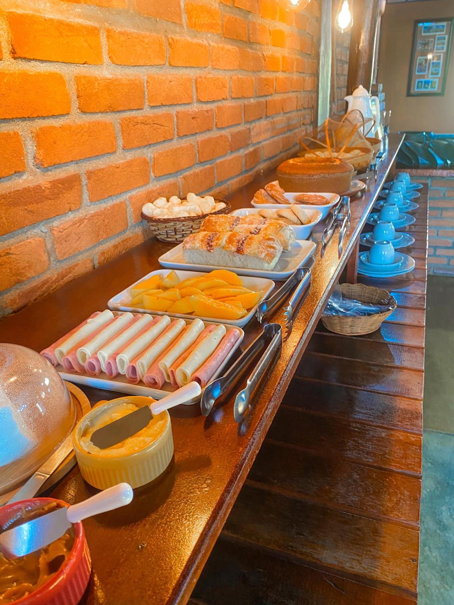 Pousada E Restaurante Casarao Passa Quatro Εξωτερικό φωτογραφία